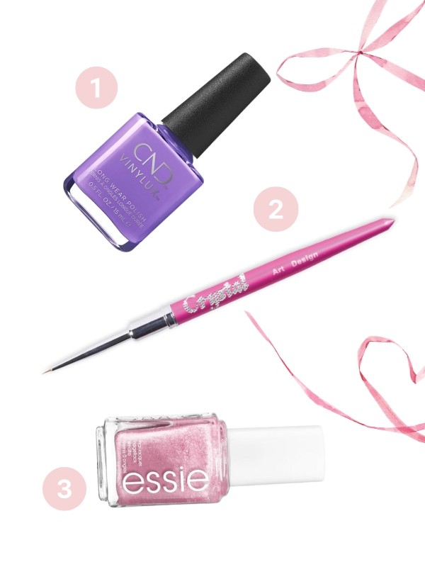 1. Vinylux tartós körömlakk (Artisan Bazaar) CND 4990 Ft 2. Art Design díszítő ecset CRYSTAL NAILS 6280 Ft 3. Körömlakk (Birthday Girl) ESSIE 2799 Ft