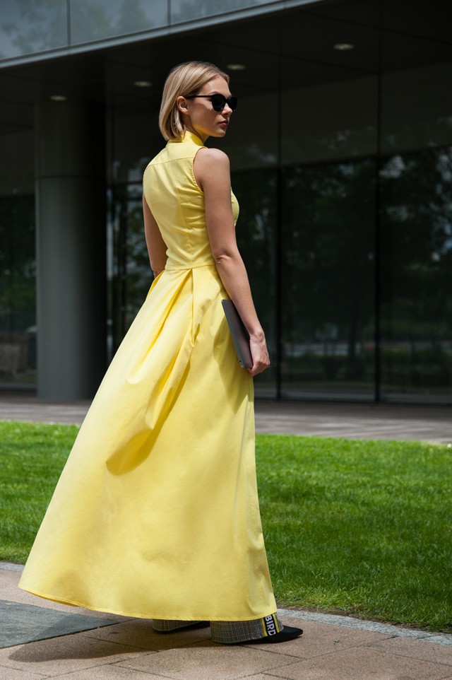 Trükkös szettel indítja a hetet a Miss Balaton nagykövete