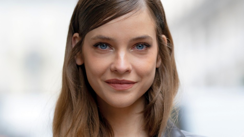 Palvin Barbara ezúttal merész bőrszerkóba bújt