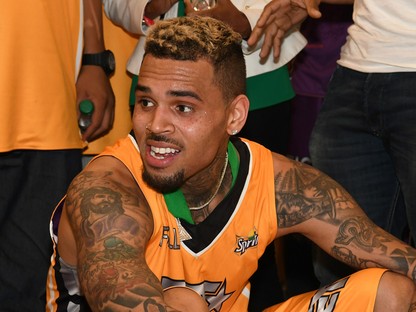 Chris Brown női kosarasokról szóló filmben szerepel, és ez nagyon nincs rendben