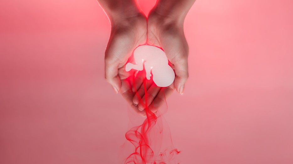 A legminimálisabb terhességi vérzés esetén is azonnal fordulj orvoshoz | Fotó: Ildar Abulkhanov