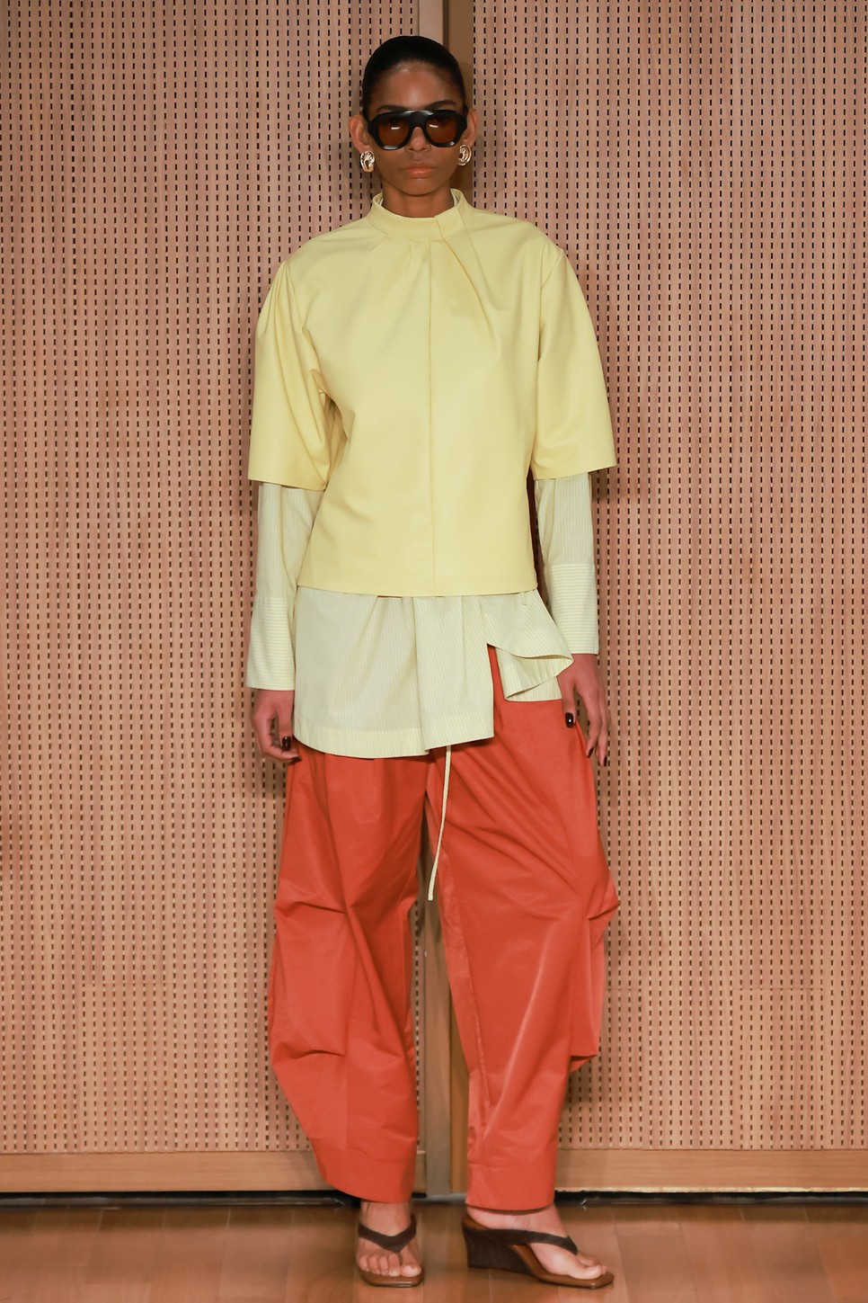 A legfrissebb napszemüveg trend Lilly Sarti 2026-os tavaszi-nyári kollekciójában