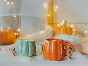 Pumpkin Spice Latte rajongó vagy? Akkor figyelj, a Starbucks neked kedveskedik idén ősszel!