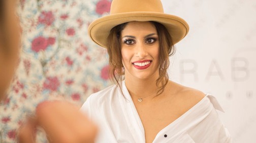 Megnyitotta fényűző budapesti szalonját a sztárok egyik kedvenc tervezője