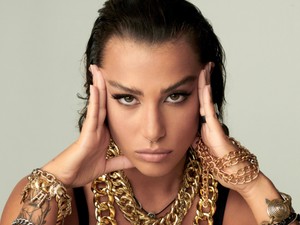 „Te egyre szebb vagy” - Tóth Andi új fotóját imádják a rajongók