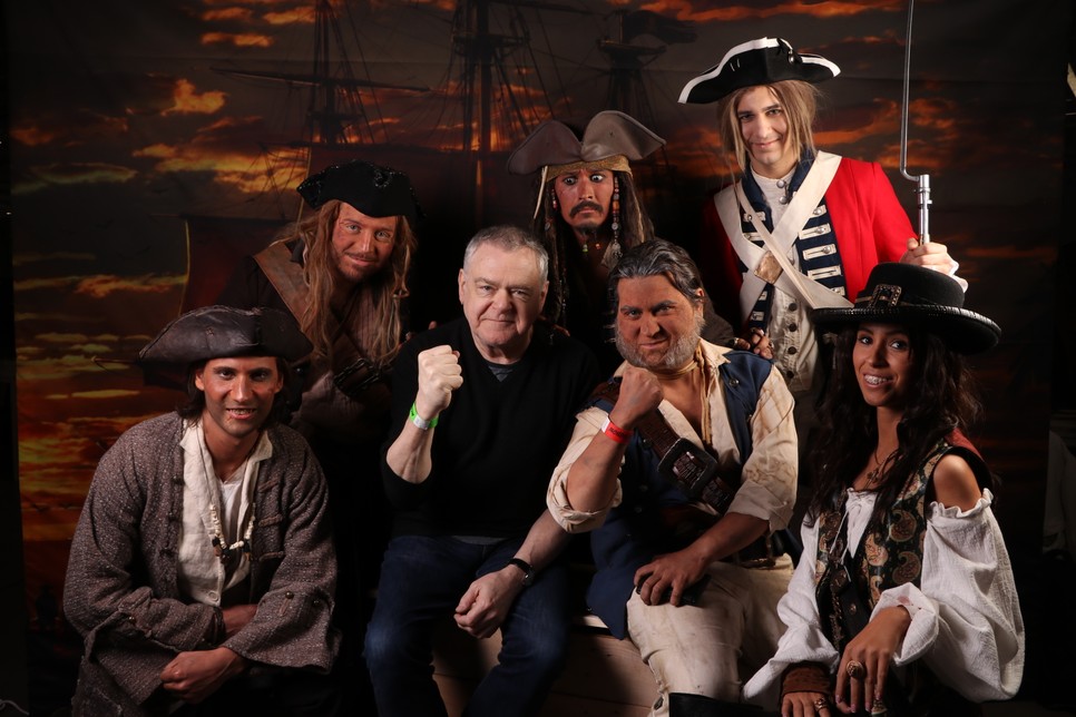 Ádám és csapata töretlen lelkesedéssel dolgozik a fan filmen