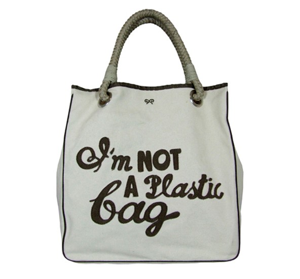 ANYA HINDMARCH `I’M NOT A PLASTIC BAG` 