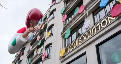 Leesett az állunk a Louis Vuitton és Yayoi Kusama közös kollekciójától