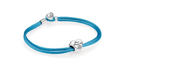 Örök barátság karkötő a PANDORÁTÓL!