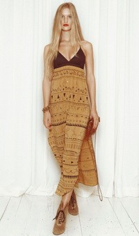 Maxiruha a Nanushka idei nyári kollekciójából