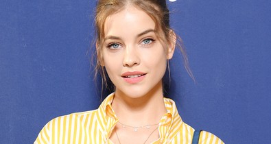 Palvin Barbi a Sprouse ikrekkel és édesapjukkal pózolt