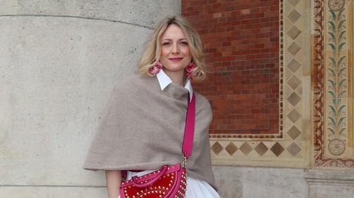 Ő a TikTok legüdébb színfoltja, akinek divattanácsait minden magyar megfogadhatná