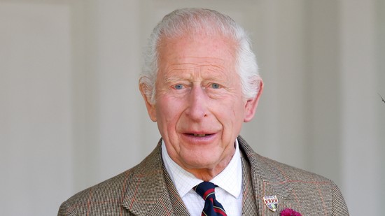 Mégis történik? Károly királyról ennél bizarrabb fotó nem is készülhetett volna