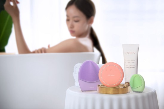 Egyszerre kíméletes és szuper alapos: itt a FOREO LUNA 4 kollekció!