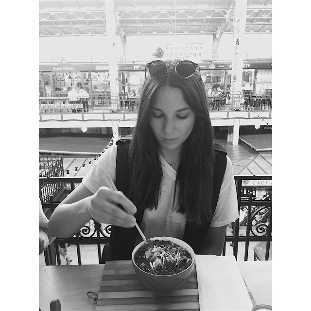 nanushka, sándor szandra, magyar divattervező, divattervező, gardróbnapló