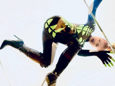 Lehengerlő átváltozás: új stílussal tért vissza Tolvai Reni