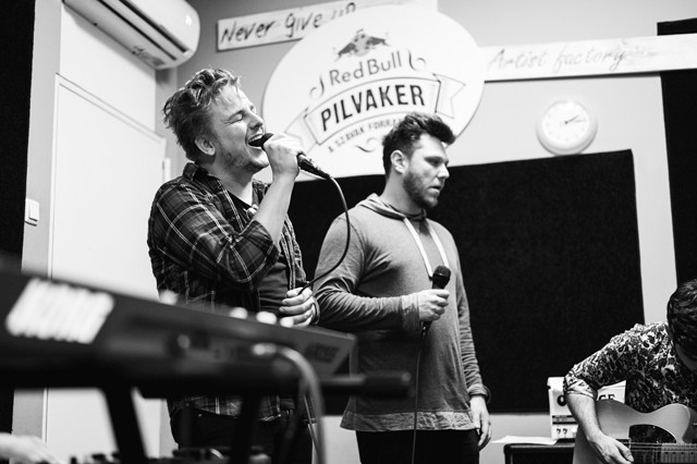 Klippremier: íme az új Pilvaker-dal