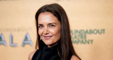 Katie Holmes bebizonyította, hogy a meztelenruha lehet bizony előkelő is!