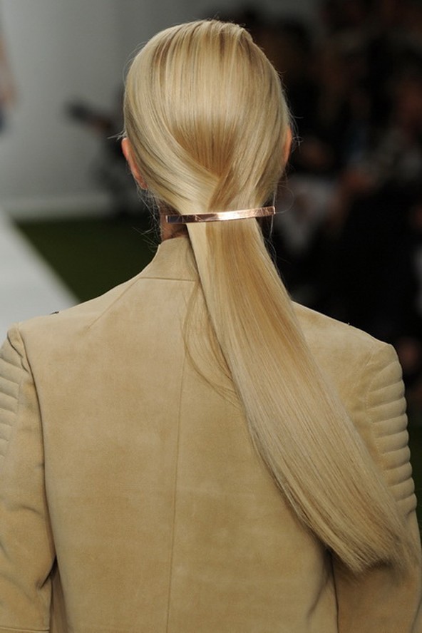 A fésülködés rosszat tesz?