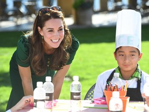 Zöld ruha ennyire szexi még sosem volt, mint most Kate Middletonon!