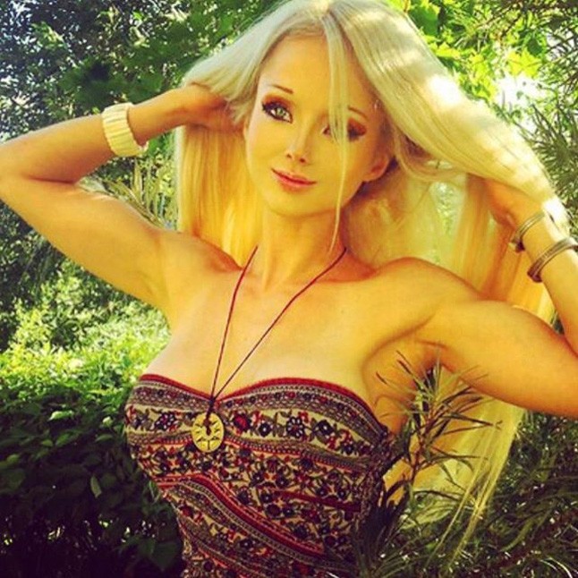 barbie, élő barbie, emberi barbie, baba, élő babák, műtét, plasztikai műtét, ukrajna