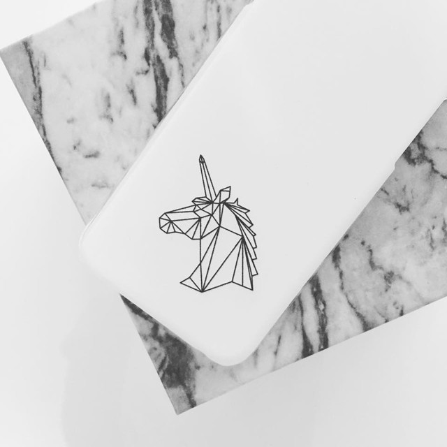 mycaseid, telefontok, kallo jennifer, ajándék