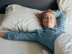 Ez az alvási rutin valósággal megfiatalítja az agyad: annyira egyszerű, hogy már elsőre is sikerülni fog