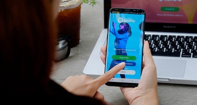 Mutasd, mit hallgatsz, megmondom, mit viselj: a Spotify segít megtalálni a legjobb szetteket